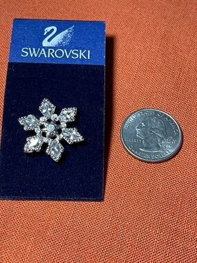 Swarovski Silver Clear Crystal Snowflake pin